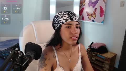 Lili  online show from January 2025 08:53:02 PM