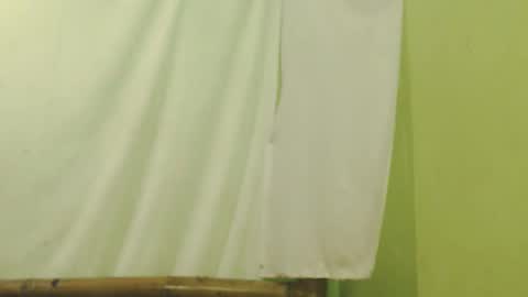 _lilies_gigi_ online show from February 2026 06:40:02 AM