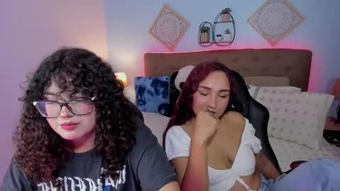 Liily online show from November 2025 09:57:01 PM