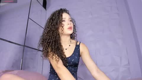 Anna online show from October 2025 11:40:02 AM