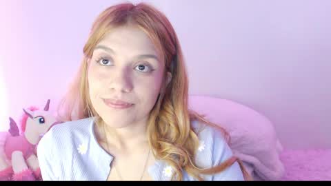 Snapshot of _lloou_ chatting on April 2026 02:10:01 AM Sofia 3 online show from April 2026 02:10:01 AM