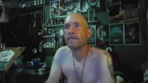Snapshot of _longfellow chatting on June 2026 03:16:02 PM That guy online show from June 2026 03:16:02 PM
