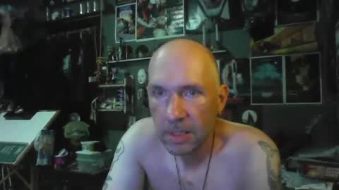 Snapshot of _longfellow chatting on June 2026 05:28:01 PM That guy online show from June 2026 05:28:01 PM