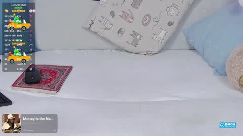 Snapshot of _lorik chatting on December 2024 01:18:01 AM online show from December 2024 01:18:01 AM