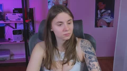 Snapshot of _lovelylove_ chatting on March 2026 08:37:01 PM Ann online show from March 2026 08:37:01 PM