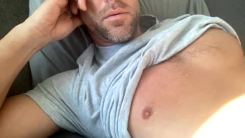 Snapshot of _lululeo_ chatting on June 2026 01:30:02 AM _lululeo_ online show from June 2026 01:30:02 AM