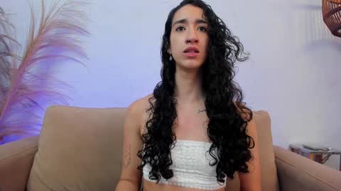  Luna  online show from January 2025 12:38:02 PM