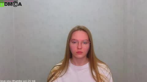 Welcome guys  Pleasure to see you all here  My name is Lysafeta and MichaelaTip menu is active Private is open  online show from May 2026 09:04:01 AM
