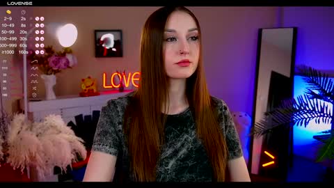 Snapshot of _madinameow_ chatting on December 2024 12:06:02 AM Madina- Mads online show from December 2024 12:06:02 AM
