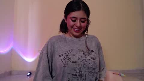 Snapshot of _maiahairy_ chatting on January 2025 04:24:01 PM Maia online show from January 2025 04:24:01 PM