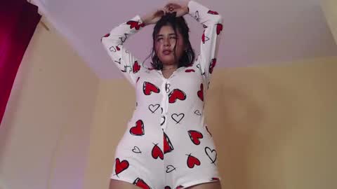 Snapshot of _maiahairy_ chatting on February 2025 01:49:02 PM Maia online show from February 2025 01:49:02 PM