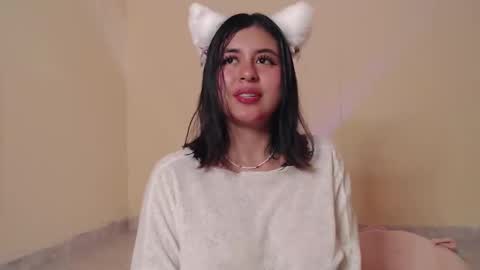 Snapshot of _maiahairy_ chatting on March 2025 10:32:02 PM Maia online show from March 2025 10:32:02 PM