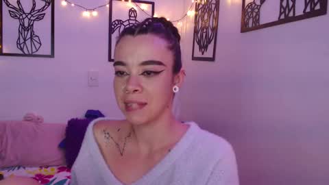 Marce  online show from February 2025 01:00:02 AM