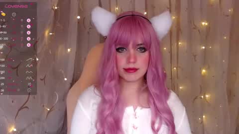 Kira online show from December 2024 11:32:01 AM