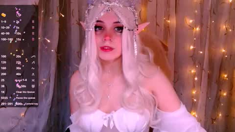 Kira online show from September 2025 08:37:02 AM