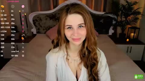 Snapshot of _mari_clark chatting on May 2026 01:12:01 AM Eva online show from May 2026 01:12:01 AM