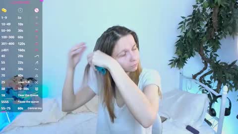 Scarlett online show from March 2026 09:03:01 AM