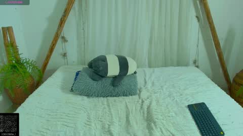 Mariana Fox online show from April 2026 06:19:01 AM