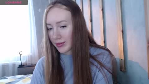 Snapshot of _marianne_ chatting on February 2025 07:12:02 AM online show from February 2025 07:12:02 AM