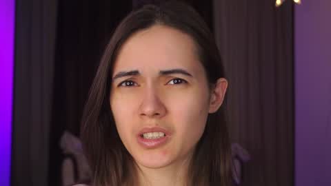  Gwen  online show from January 2025 12:38:01 AM