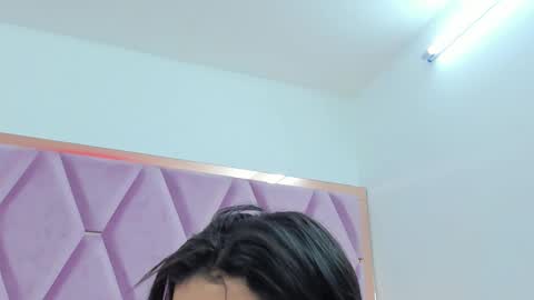 Nahayo  online show from October 2025 11:33:02 AM