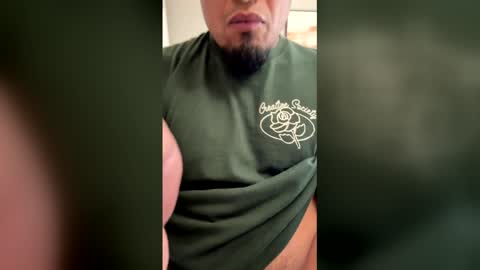 Snapshot of _mass_shaft_ chatting on April 2026 08:20:02 PM Mass Shaft online show from April 2026 08:20:02 PM