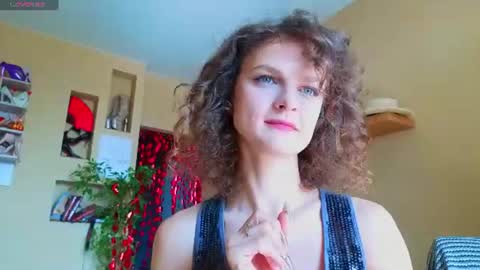 Snapshot of _masterpiece__ chatting on July 2026 09:51:02 AM Sophia online show from July 2026 09:51:02 AM