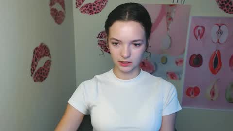 Susie online show from September 2025 06:46:01 AM