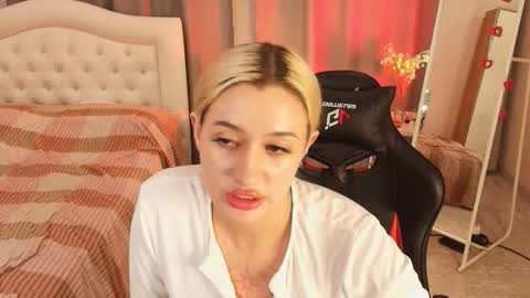 Snapshot of _melanykink chatting on October 2025 04:28:01 PM Melany online show from October 2025 04:28:01 PM