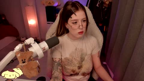 Snapshot of _meowmiko__ chatting on May 2026 09:11:02 PM miko3 online show from May 2026 09:11:02 PM