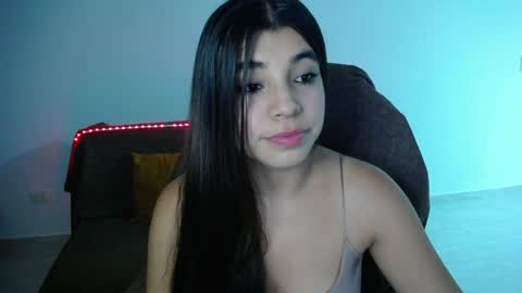  MIa blue 18  online show from April 2026 11:48:01 PM