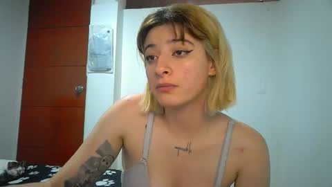 Snapshot of _mia_foster1 chatting on May 2026 07:29:01 PM Mia-foster online show from May 2026 07:29:01 PM