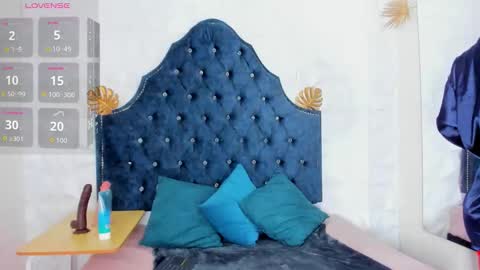 _mia_milf_ online show from March 2026 06:23:01 PM