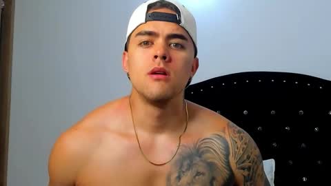 _mike______ online show from January 2026 05:00:01 AM