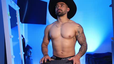 soy mike online show from January 2025 01:56:02 PM