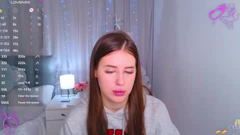 Snapshot of _mila__aa chatting on January 2026 04:07:02 AM Milana online show from January 2026 04:07:02 AM