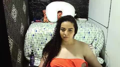 _milf_naughty online show from October 2025 03:36:02 PM