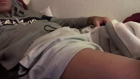 Mark online show from October 2025 04:51:02 PM