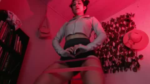 karoline uwu online show from November 2025 11:36:02 PM