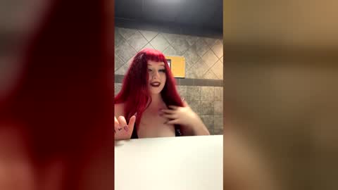 Snapshot of _miss_marie_ chatting on January 2026 04:15:01 AM _miss_marie_ online show from January 2026 04:15:01 AM