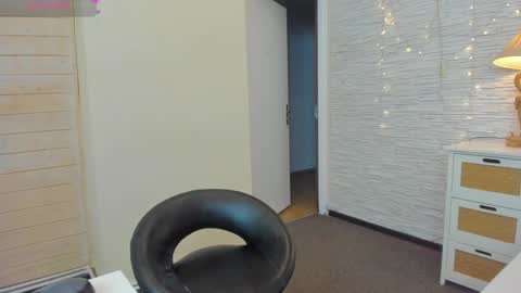 Snapshot of _mistyfox chatting on January 2025 02:58:02 AM Misty online show from January 2025 02:58:02 AM