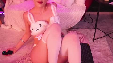 Snapshot of _mistyjoys_ chatting on May 2026 05:04:02 AM Misty Joys online show from May 2026 05:04:02 AM