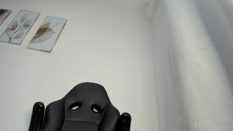 Snapshot of _molly_rosse_ chatting on June 2026 11:57:02 AM _molly_rosse_ online show from June 2026 11:57:02 AM