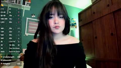 Snapshot of _moon_cake_ chatting on March 2026 08:19:01 AM Next stream 950 pm Colombia time xd online show from March 2026 08:19:01 AM