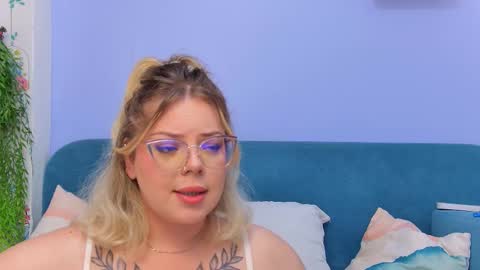 Fiona online show from September 2025 12:18:01 PM