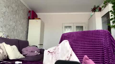 Snapshot of _morpho_ chatting on March 2026 09:09:02 AM Francine Aisi Morpho - a genus of blue butterflies. online show from March 2026 09:09:02 AM