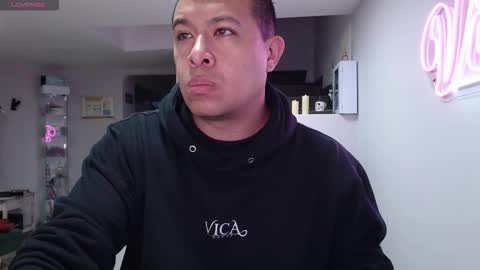 Snapshot of _mr_panda_ chatting on October 2025 10:36:02 AM Panda online show from October 2025 10:36:02 AM