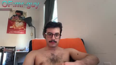 Snapshot of _mrguy_ chatting on April 2026 08:46:02 PM _mrguy_ online show from April 2026 08:46:02 PM