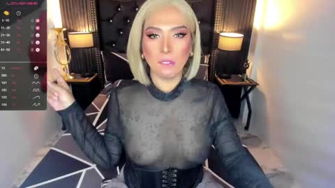 Snapshot of _natashacooper_ chatting on June 2026 11:03:01 AM _natashacooper_ online show from June 2026 11:03:01 AM