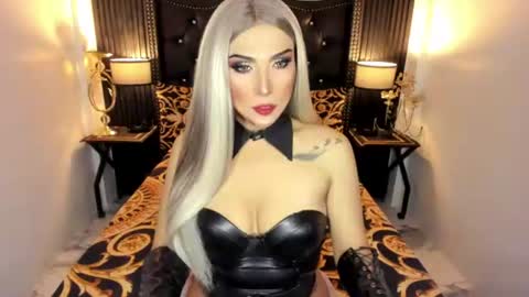 Snapshot of _natashacooper_ chatting on June 2026 09:14:02 AM _natashacooper_ online show from June 2026 09:14:02 AM